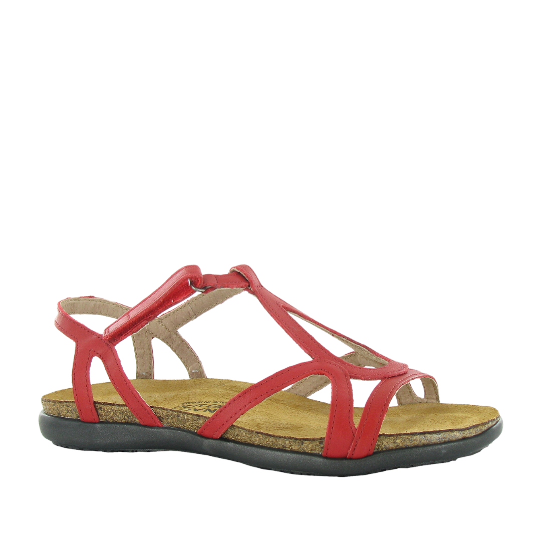 Dorith Kiss Red
