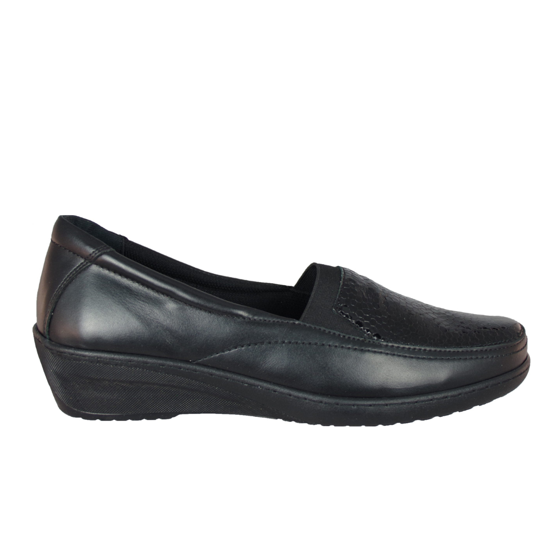 CP149-18 Black