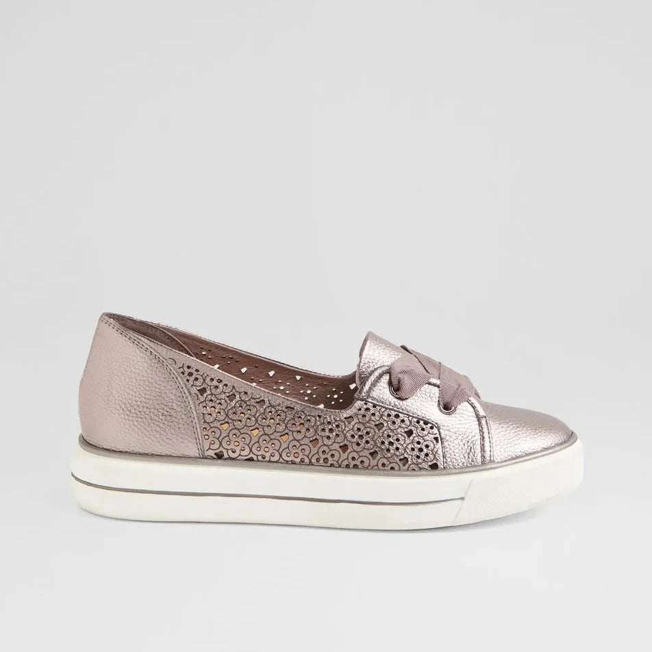 Kenji  Kenji W Pewter Tumble Leather – Sizeable Shoes & Accessories