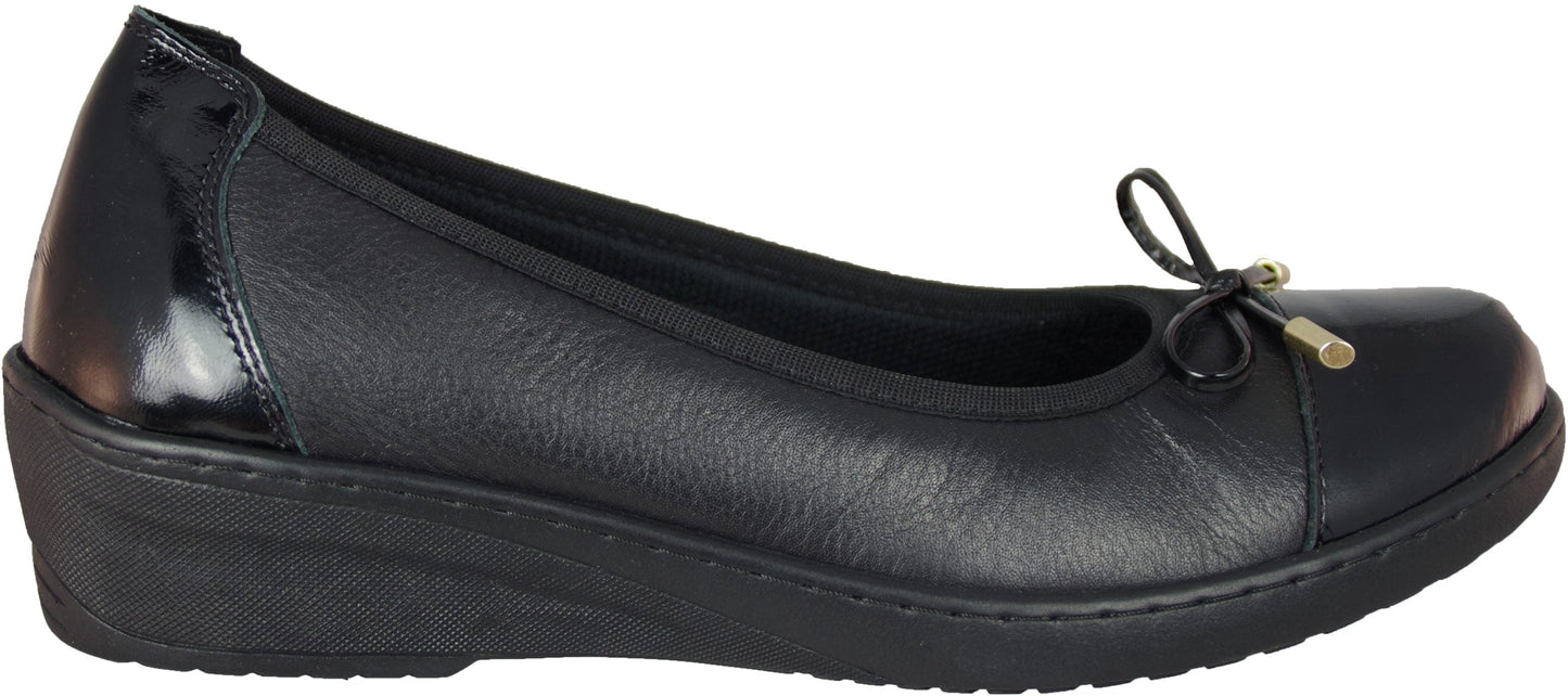 CP243-18 Black