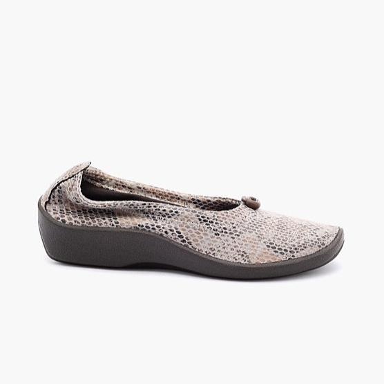 L14 Grey Snake Sizeable Shoes & Accessories