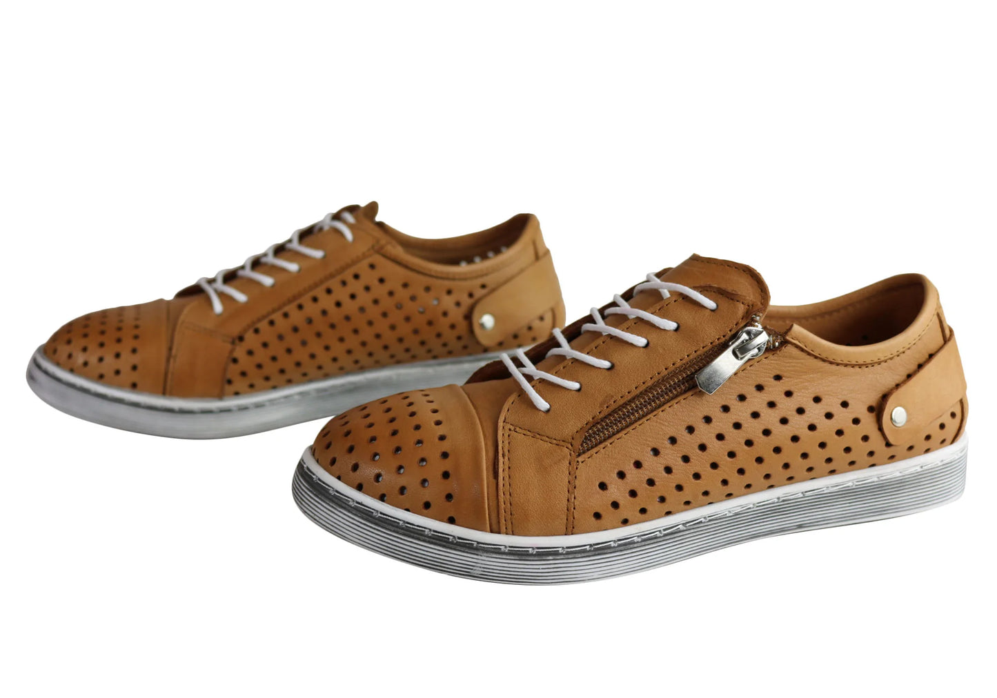 EG17 Tan