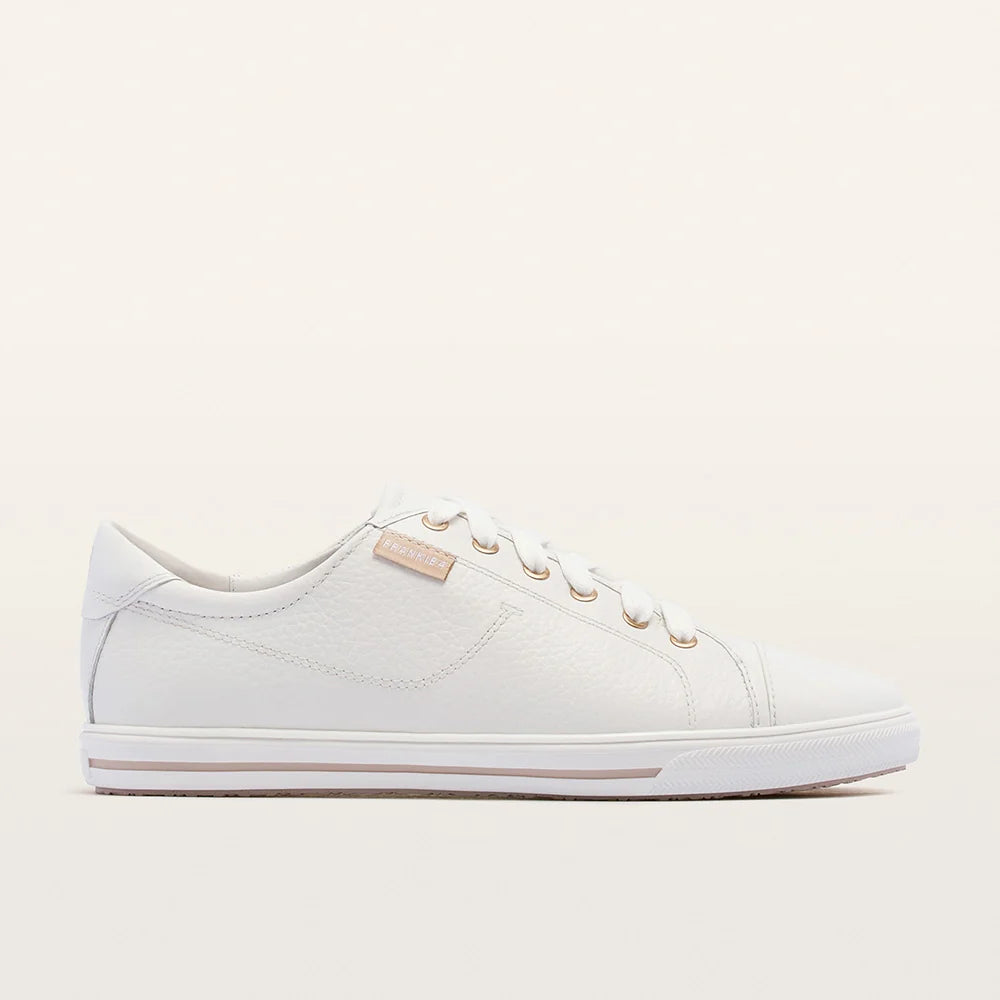 Nat III White Pebbled