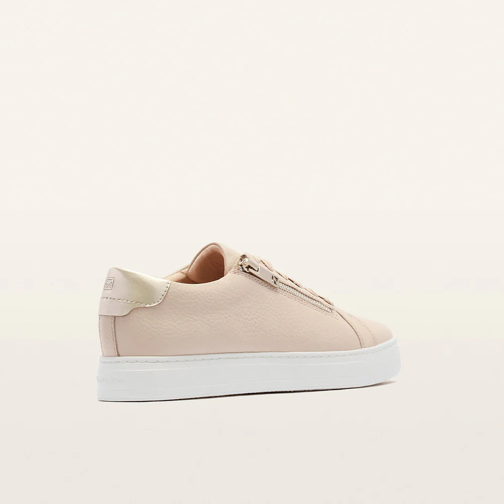 Billie II Ecru Tumbled