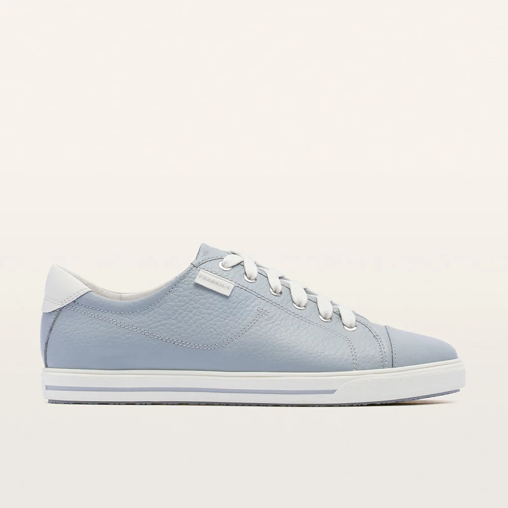 Nat III Bluish/Chalk
