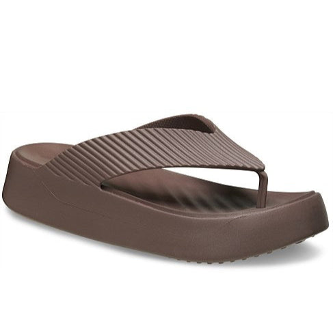 Getaway Groove Platform Flip Truffle