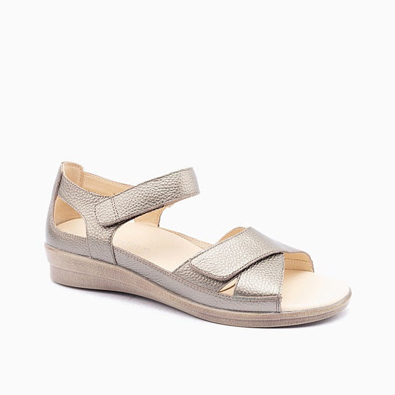 Tasha Pebble Metallic