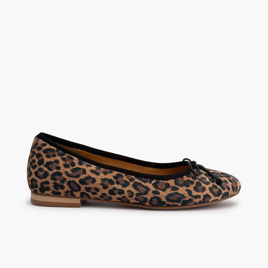 Glide Leopard